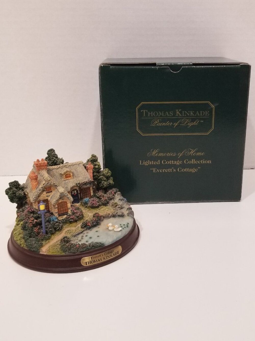 Thomas Kinkade "Everett's Cottage" Illuminated Vignette, EUC - Picture 8 of 14